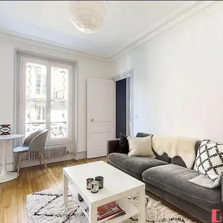 Chambre Prive Dans Appartement Haussmannien * Париж